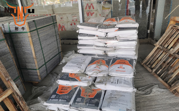 水泥路面啃边、掉边如那里置？？？？？该选择哪种修补质料呢？？？？？